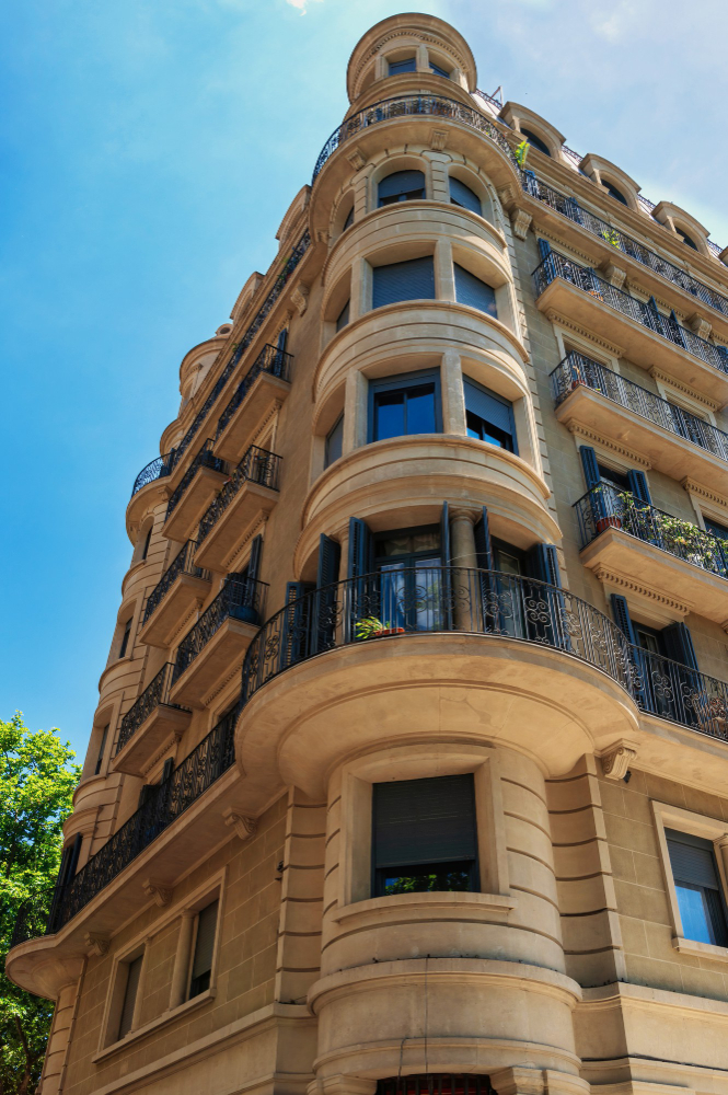 edificio de viviendas en alquiler